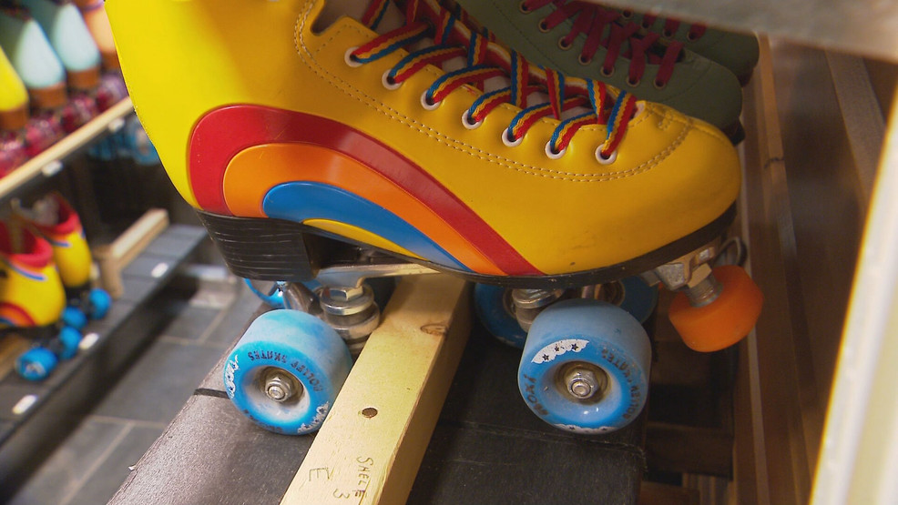National Roller Skating Month brings rock, Y2K and unity events to Skaters Edge — Fox 11 Green Bay Local, Sheboygan Business news