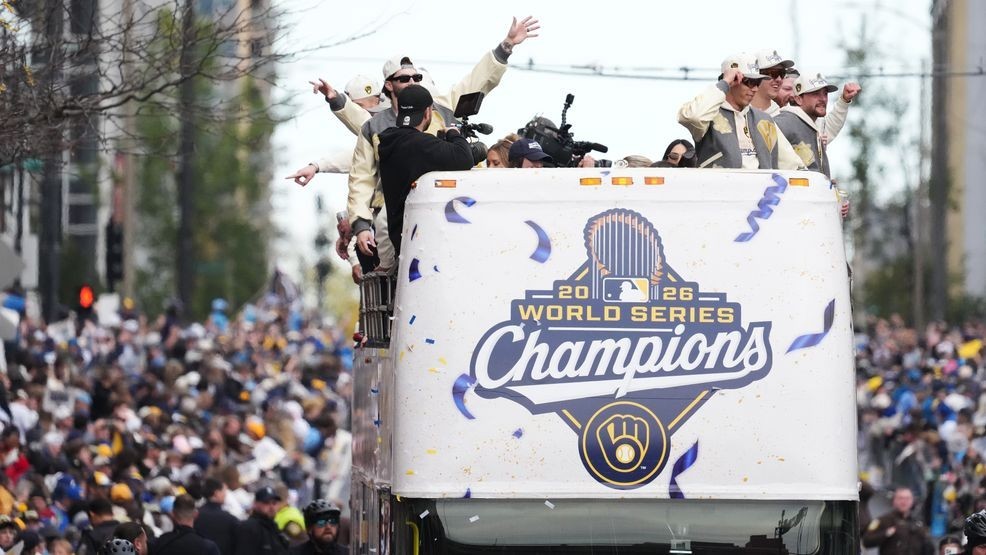 Fans celebrate Brewers’ first World Series title as parade rolls through Milwaukee — Sheboygan Business news